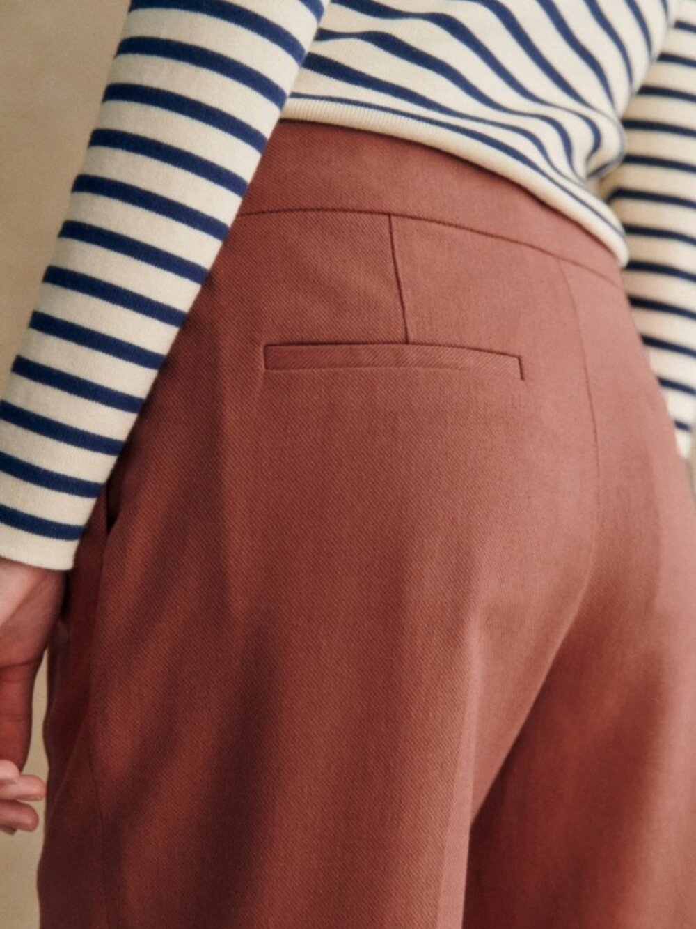 Sezane Cillian Trousers in Hazelnut